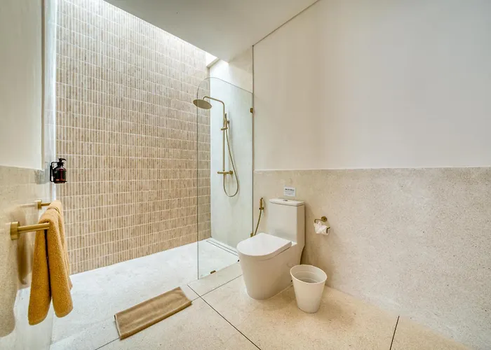 Valli - 6br Estate 2 Pools And Sauna - Bingin * Uluwatu