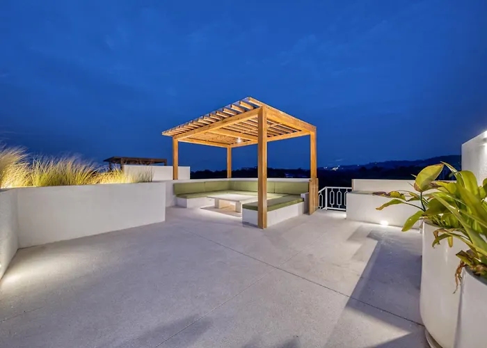 Valli - 6br Estate 2 Pools And Sauna - Bingin Ferienhaus Uluwatu