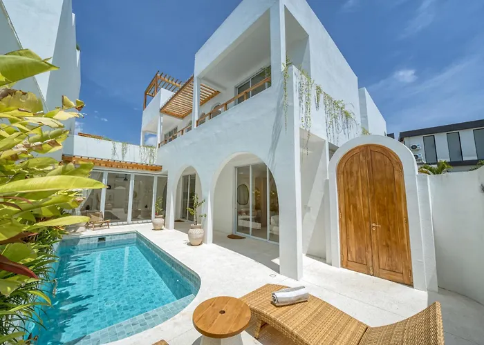 Valli - 6br Estate 2 Pools And Sauna - Bingin Ferienhaus *