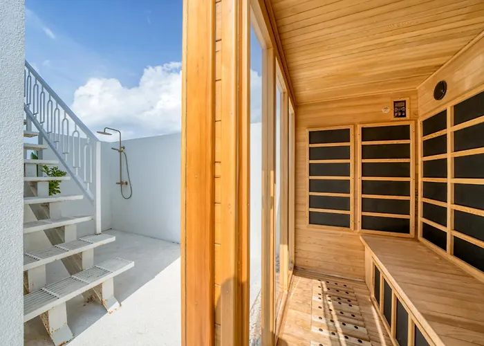 Valli - 6br Estate 2 Pools And Sauna - Bingin Ferienhaus *