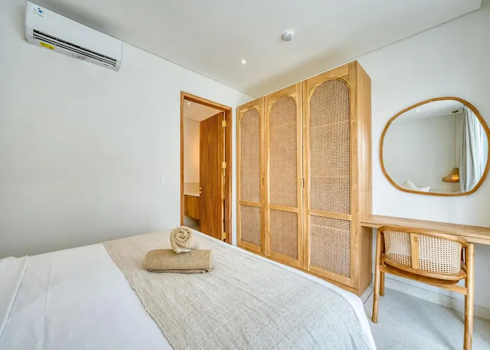 Valli - 6br Estate 2 Pools And Sauna - Bingin Ferienhaus Uluwatu