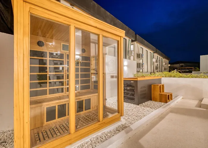 Valli - 6br Estate 2 Pools And Sauna - Bingin Ferienhaus